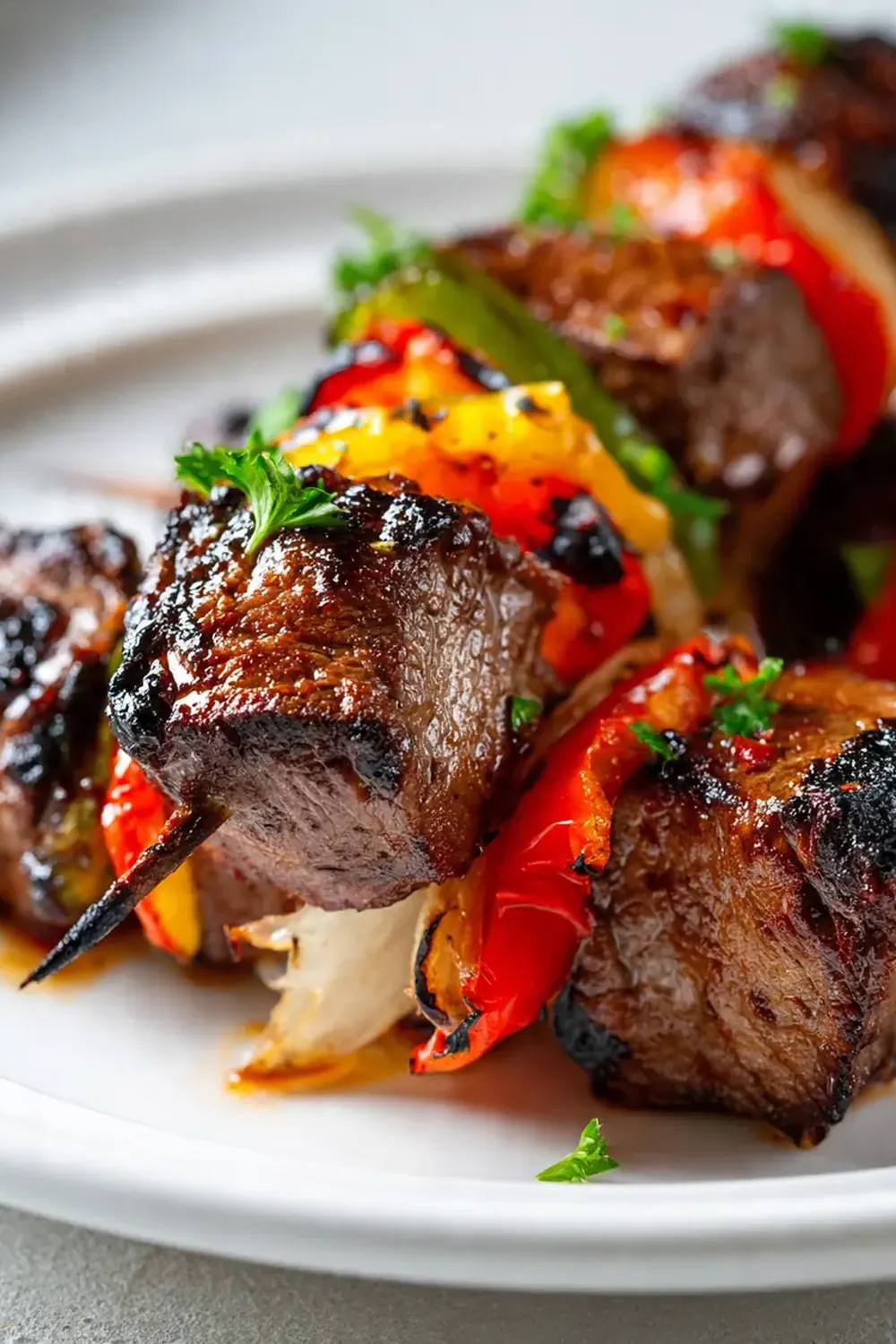 Juicy Beef Shish Kebabs (Grilled)