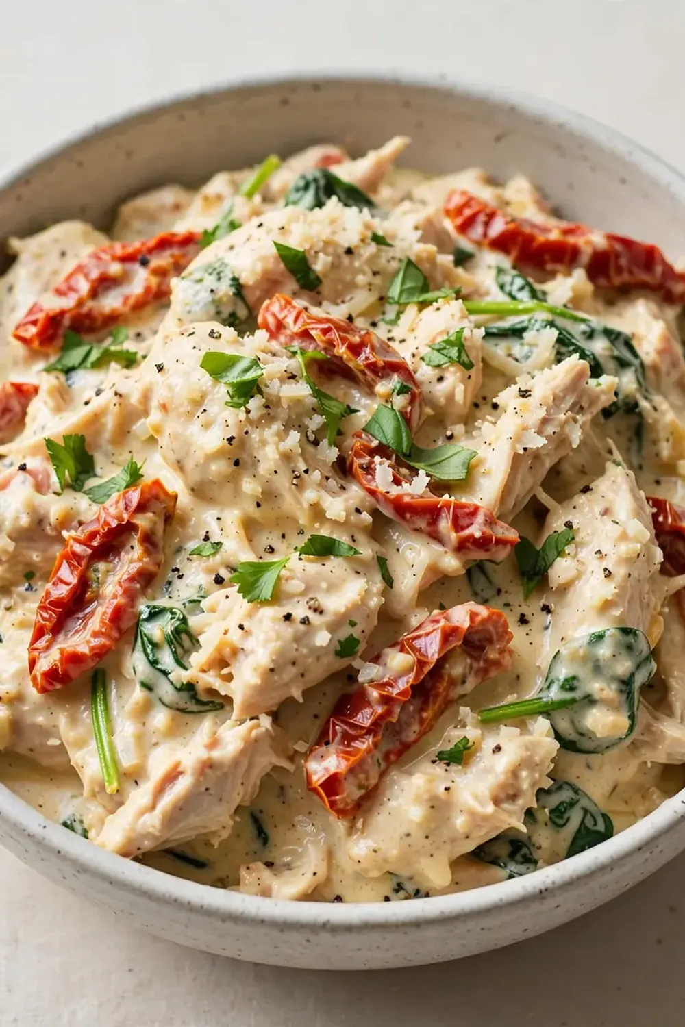Slow Cooker Creamy Sundried Tomato Chicken